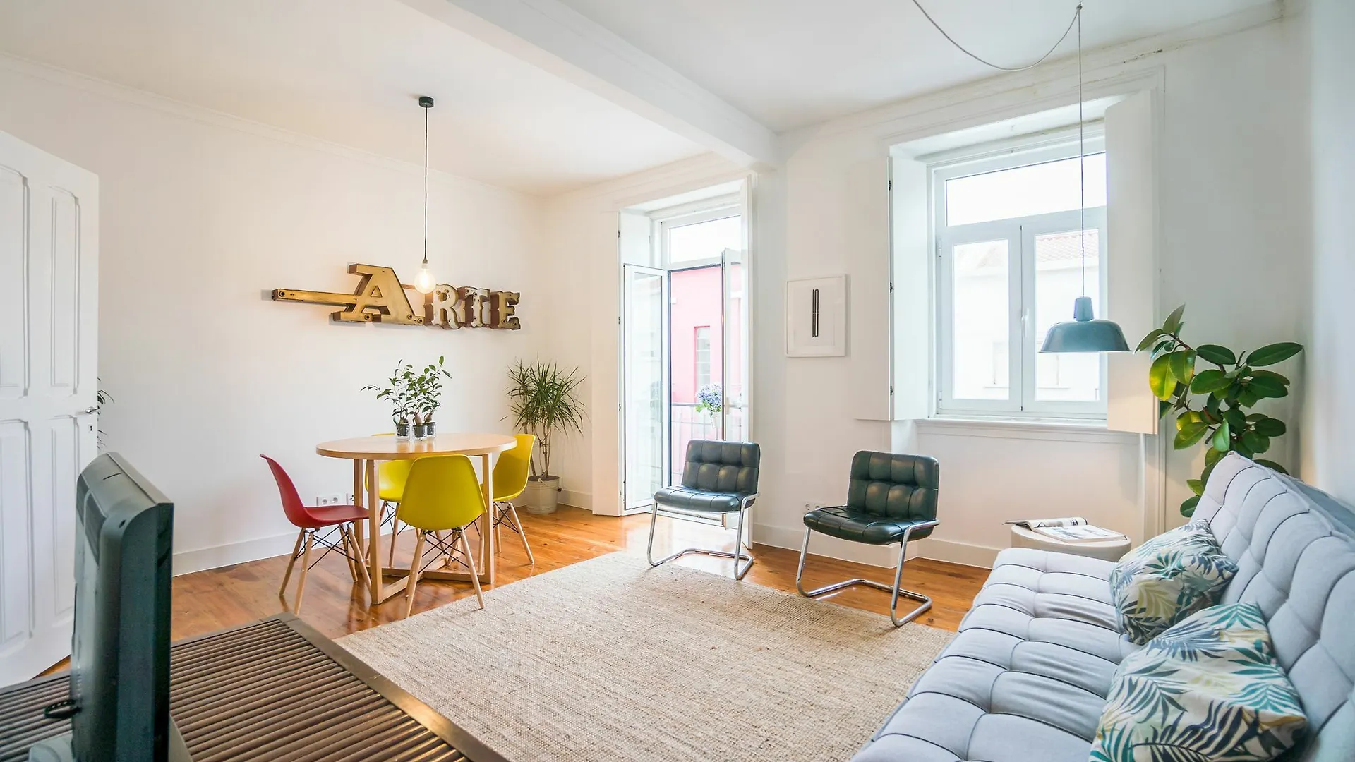 Art Apartment Lisbon Portugal