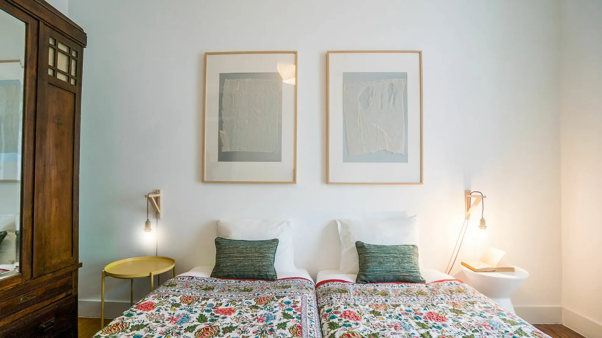 Art Apartment Lisbon Portugal
