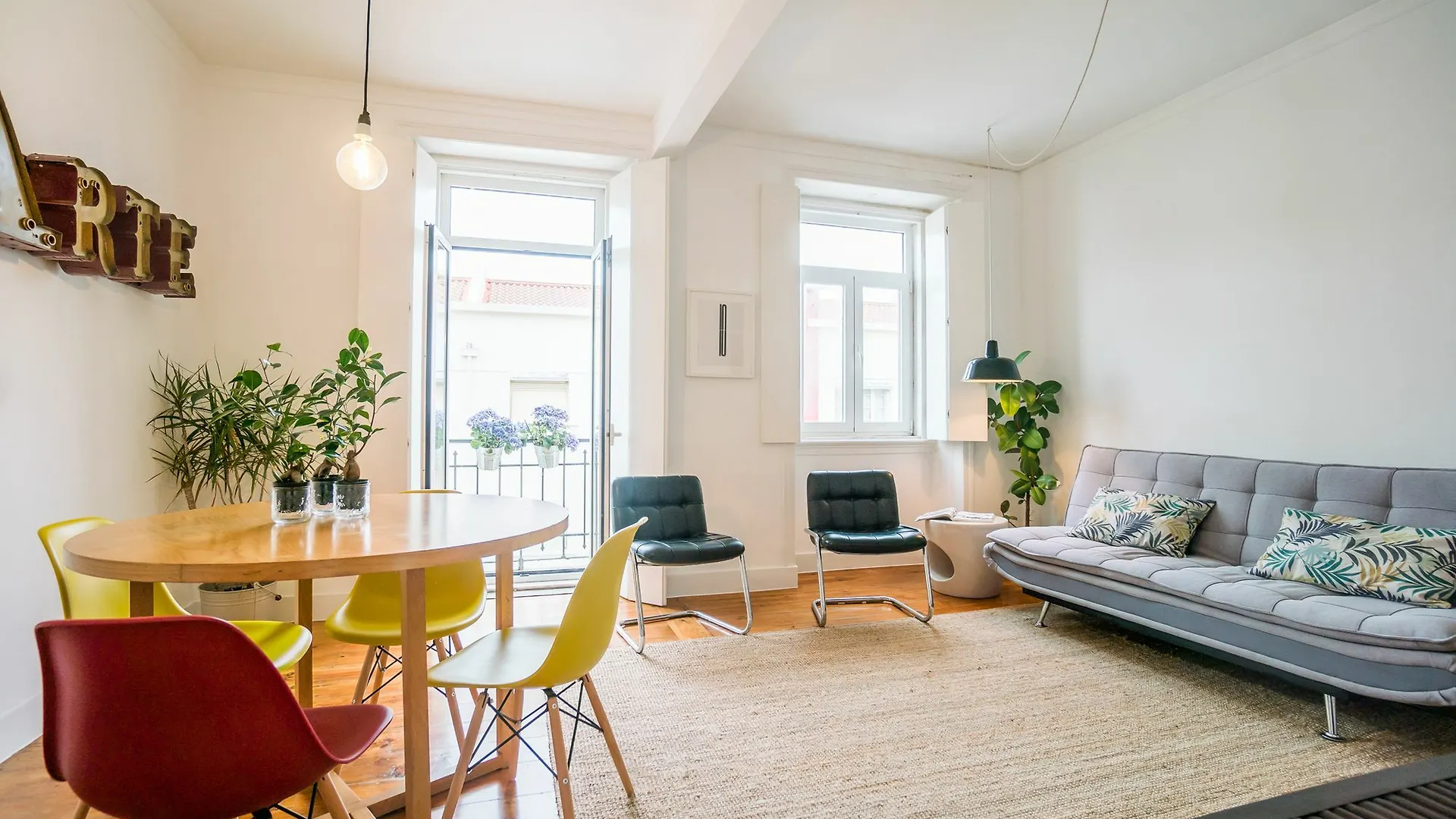 Art Apartment Lisbon